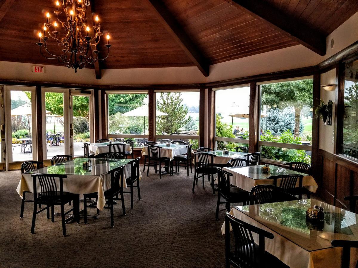 Resort At Eagle Point Golf Club Lodging Exterior foto