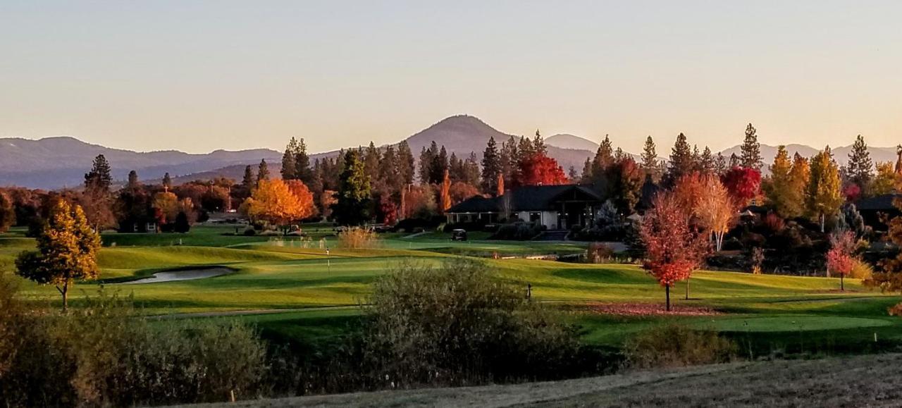Resort At Eagle Point Golf Club Lodging Exterior foto